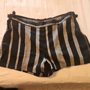 Who What Wear High Waist Black and Gray Striped Shorts